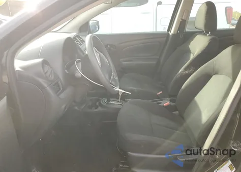 2018 Nissan Versa S z USA, uszkodzony, nr VIN 3N1CN7AP7JL825057